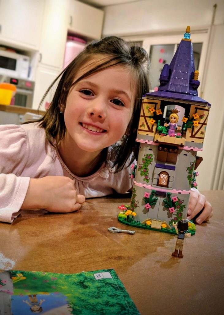 Waouhouw Papou, Mamou, elle est magnifique cette tour de Raiponce !! -- Novembre 2018