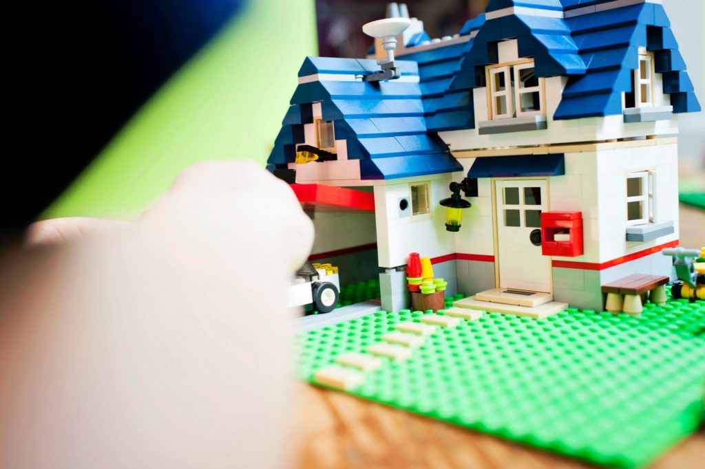 Certes, il manquait quelques pièces dans la boite, mais pour 10eur, le résultat est plutôt chouette ! -- Mars 2014