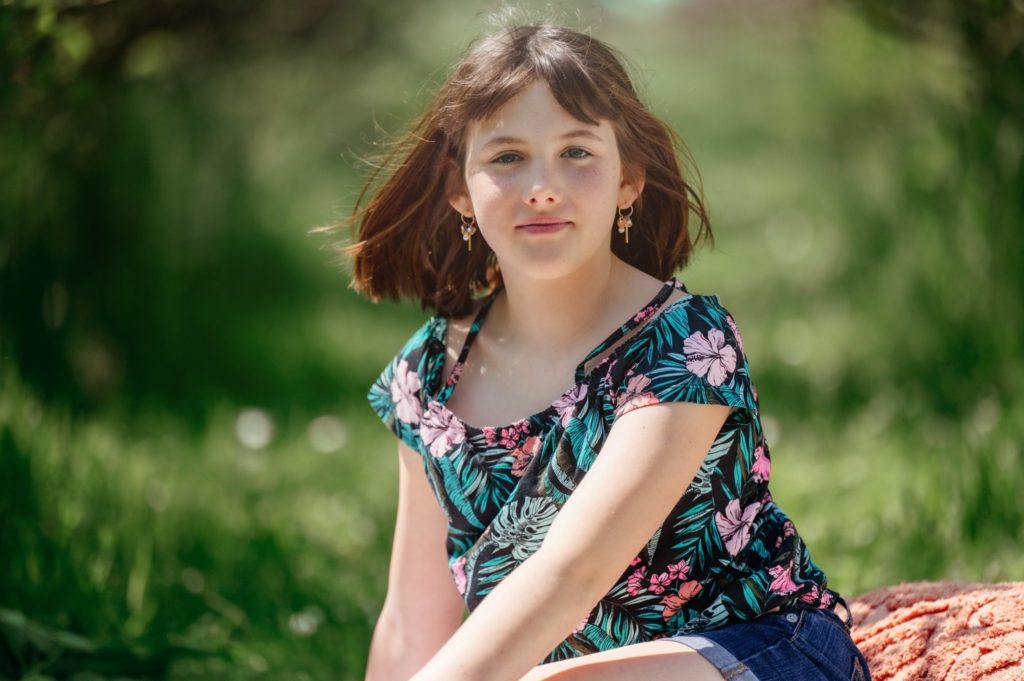 Elles grandissent ! -- Mamzelle Alice aidait Maman lors de son shooting de ce début mai.