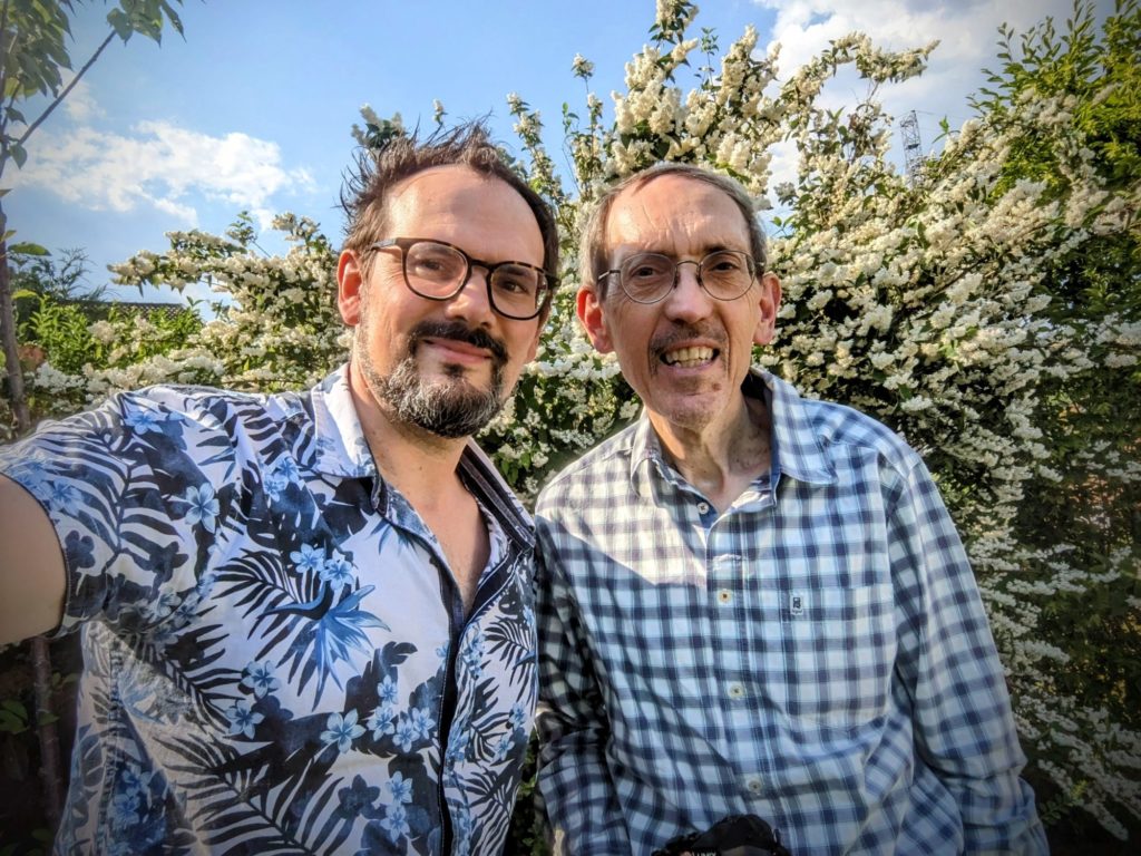 Bonne fête Papa :))