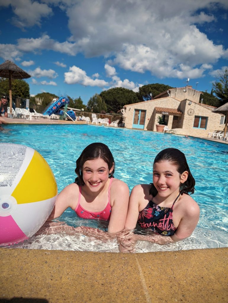 Les Miss profitent - Capfun La Malissonne