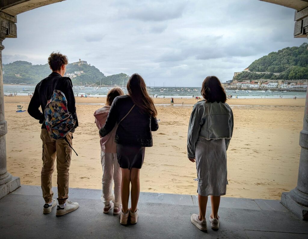 Quand tu sors du parking à #sansebastian