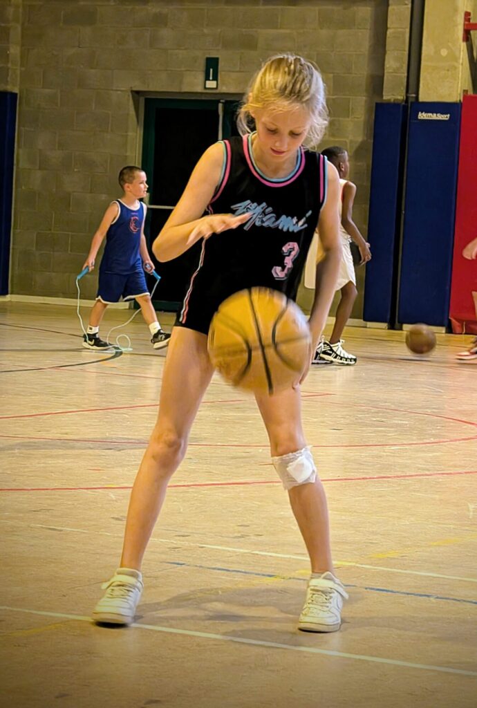 Premier cours de Basket pour Rose