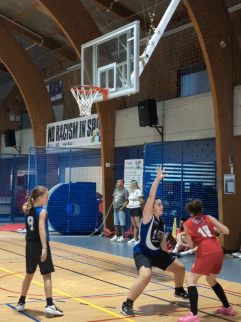 Premier match de Basket pour Alice avec Alliance Flémalle