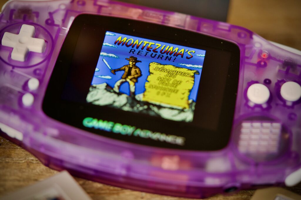 Montezuma's Return - GBC (Take Two - Tarantula Software, 1997)