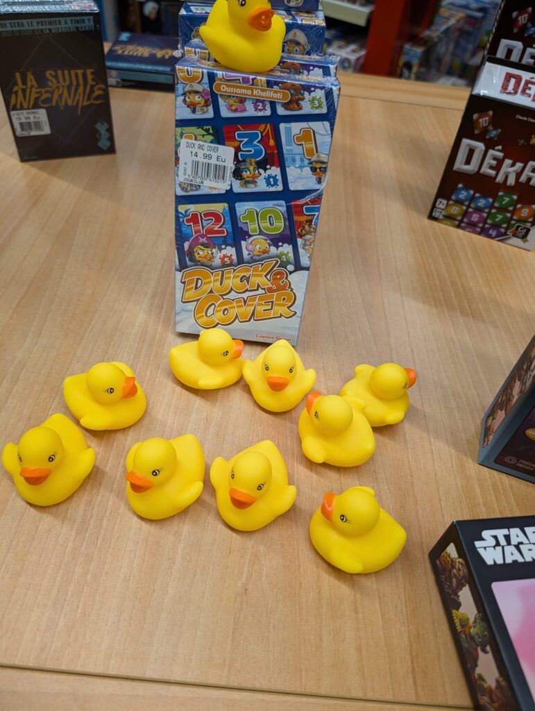 Duck Cover a eu son petit effet... Je ne serais pas étonné de voir ce jeu dans la liste à Saint Nicolas