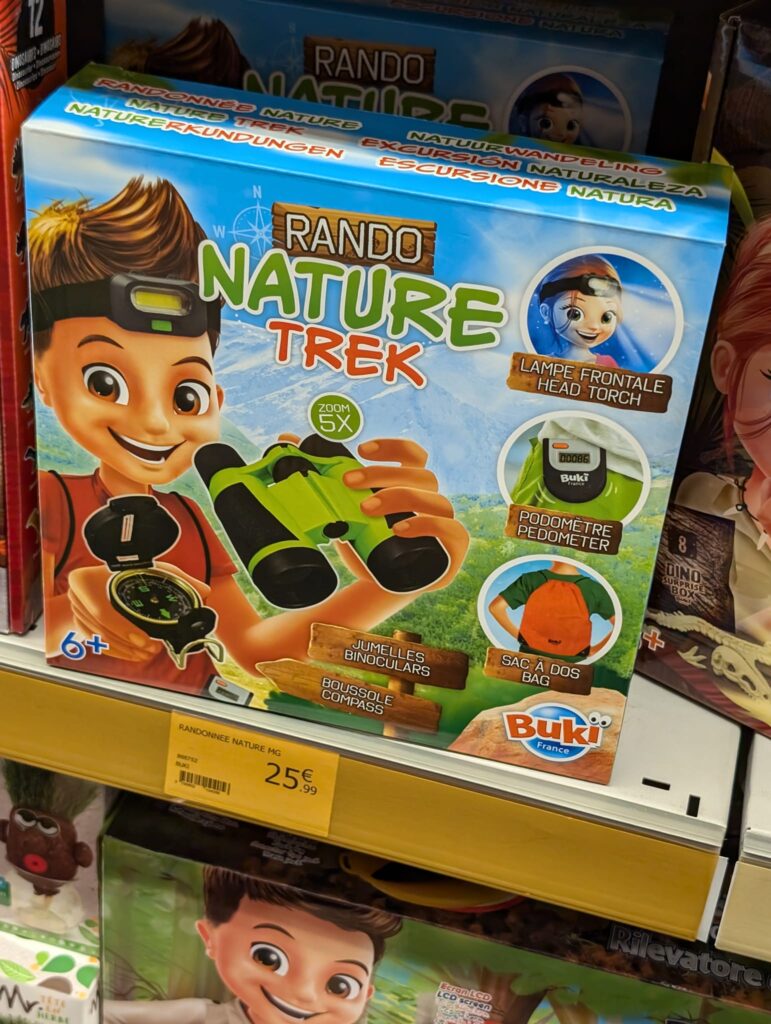 Rose aimerait des "trucs" scientifiques... Moi je préfèrerais qu'ils ne soient pas "salissants"... ça limite un peu, j'en conviens.