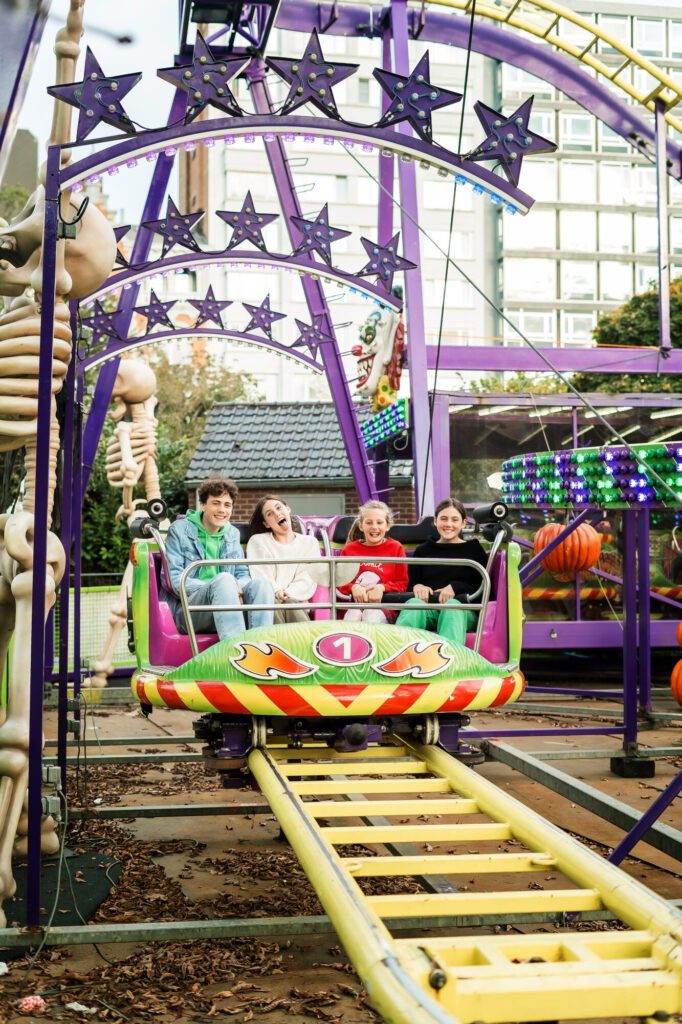 En famille sur la Foire de Liège - Petite Snorkys Photography, 2024