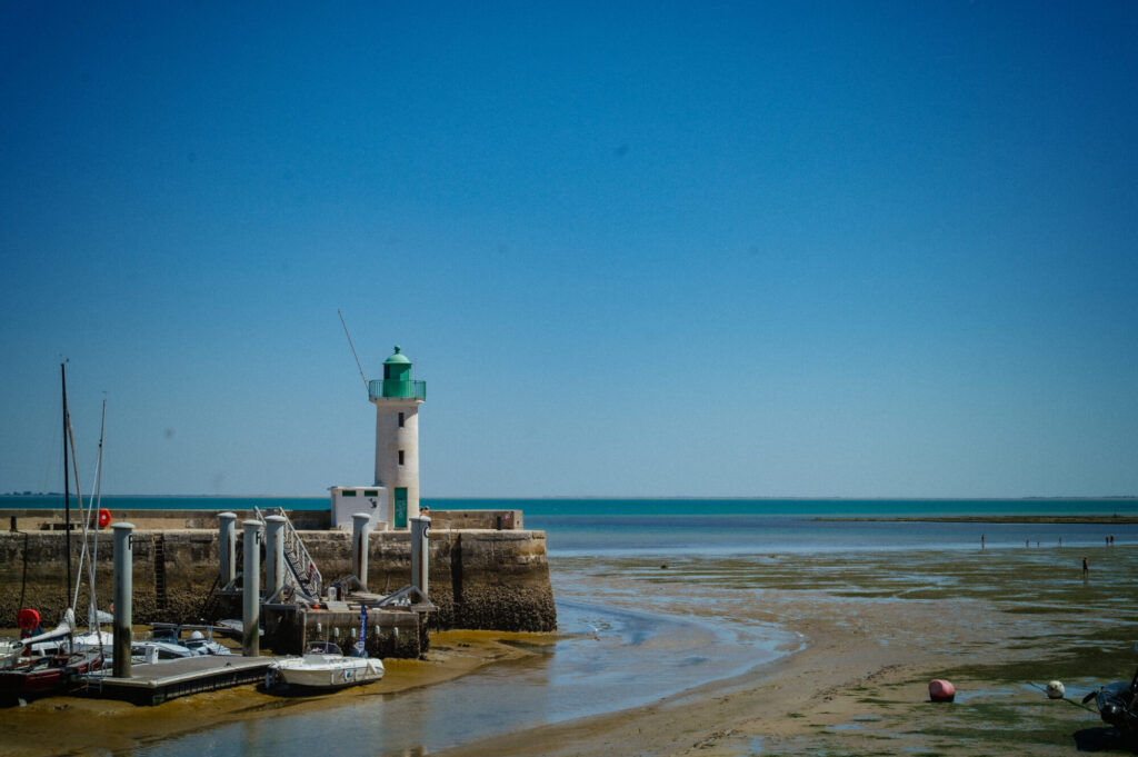 vacances en Charente - sur le marché de La Flotte-en-Ré