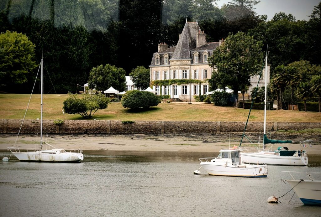A la recherche des châteaux et manoirs le long de l'Odet