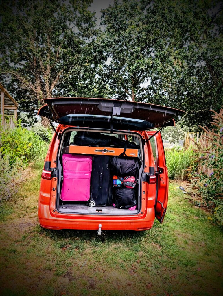 On remballe tout, il pleut !