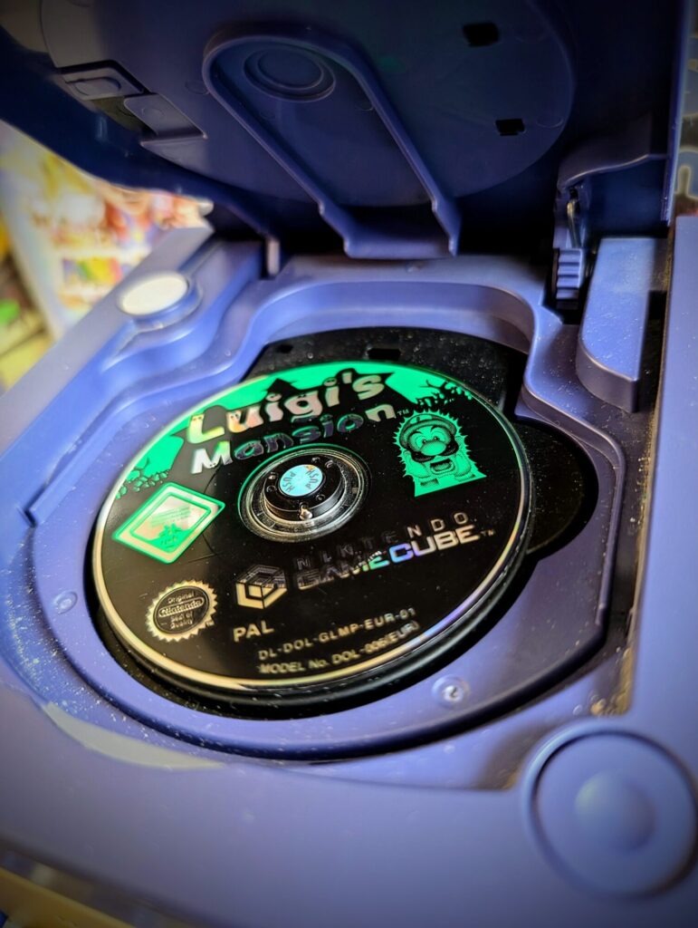 Il est temps de découvrir Luigi's Mansion que j'ai enfin trouvé sur Vinted