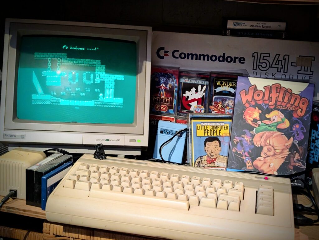 Enfin l'occasion de faire tourner sur mon Commodore 64 le titre Wolfling (Poly.Play - Lazycow)