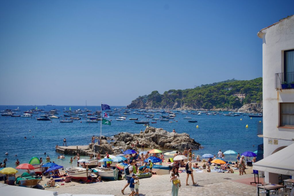 Vacances dans les Pyrénées orientales - à la découverte de deux petits villages de la Costa Brava - Calella de Palafrugell - ©LMDC, 2026