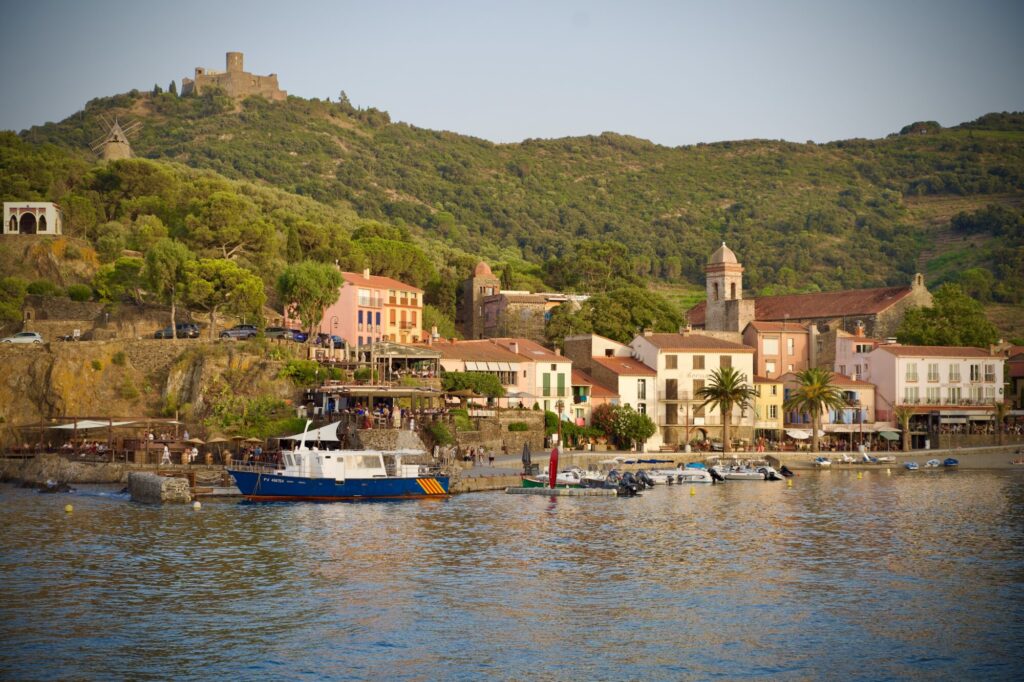 Vacances dans les Pyrénées orientales - Petite balade hier en mer au soleil couchant - Colioure - ©LMDC, 2026