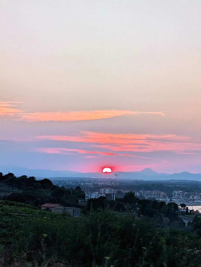 Vacances dans les Pyrénées orientales - Couché de soleil - Argelès-Sur-Mer - ©LMDC, 2026