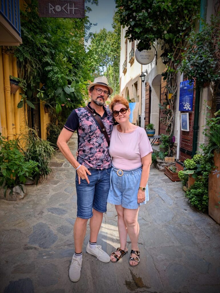 Vacances dans les Pyrénées orientales - Collioure vivante et pressée par son marché matinale - ©LMDC, 2026